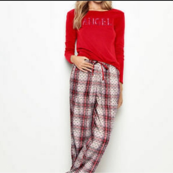 Victoria’s Secret red plaid ANGEL pajama setNWOT